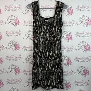 Guilty dress flowy comfy stretchy Chic Black and cream Geometric Mini Dress